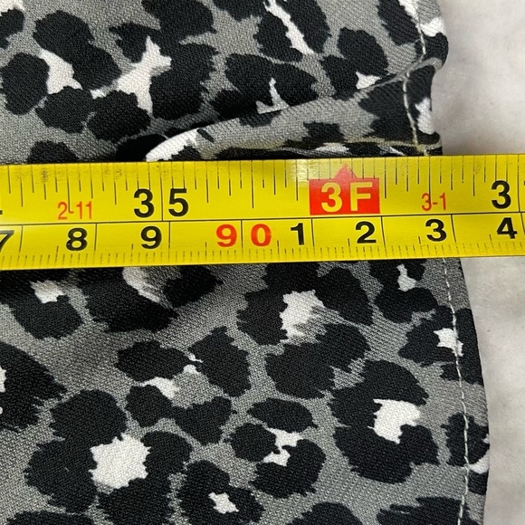 Leota Dress Womens PXXL Petite Plus Grey‎ Animal Print Leopard V-Neck Stretch - Picture 7 of 10